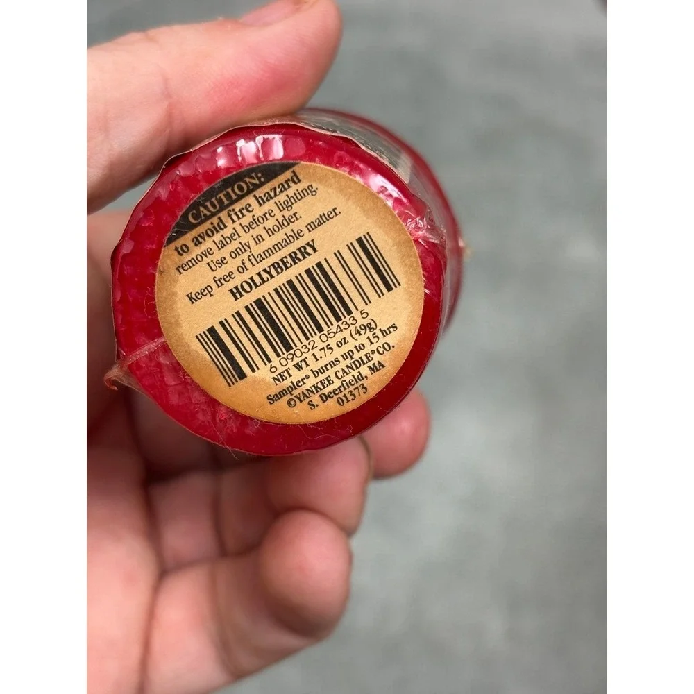 Set of 6 Yankee Candle Hollyberry Sampler‎ Votive Candles
